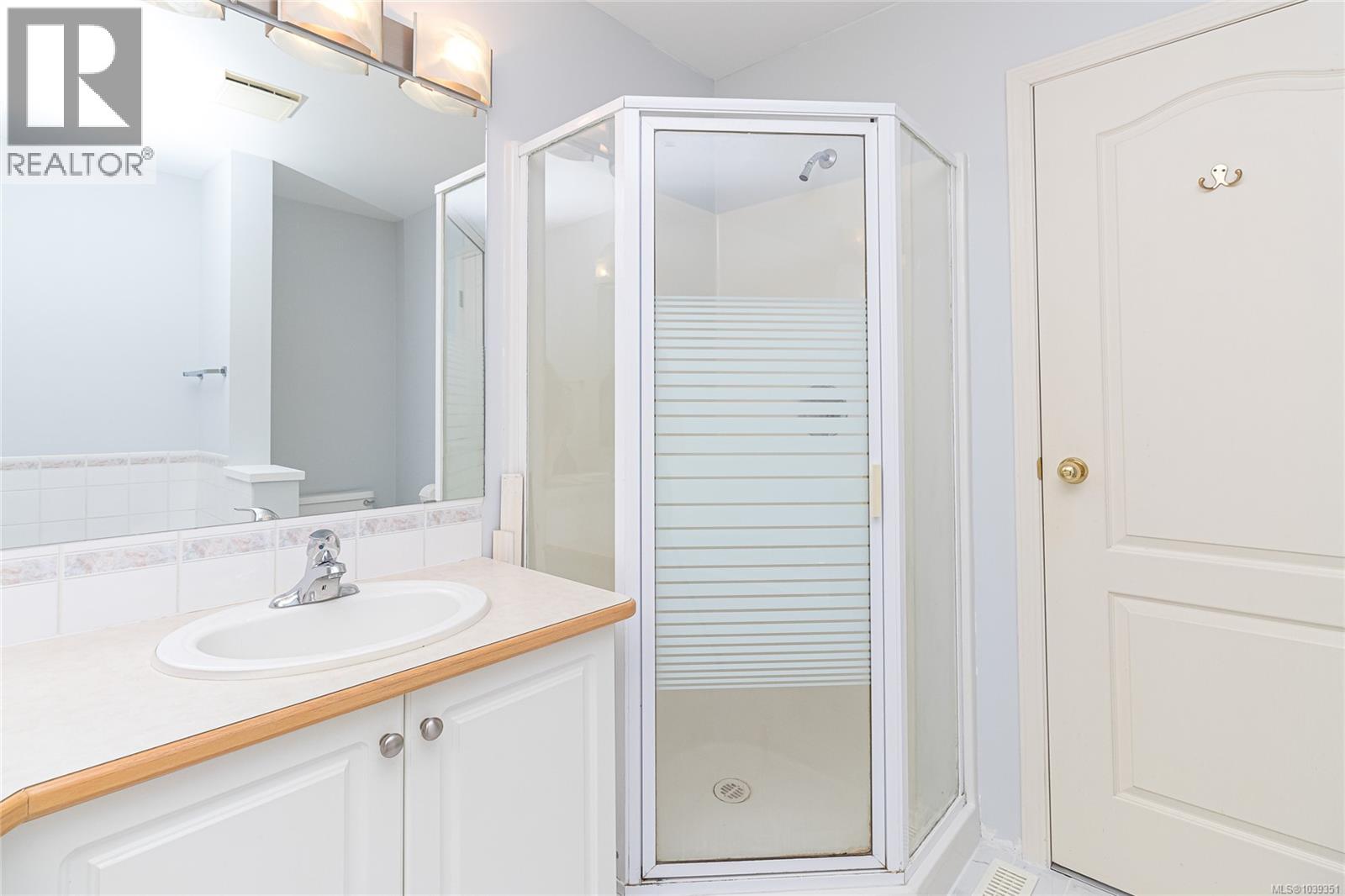 #403 288 Eltham Rd - 28