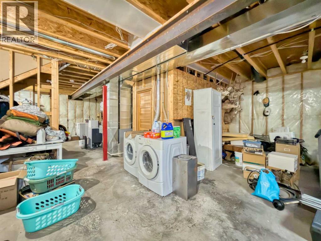 21407 29 Avenue - 35