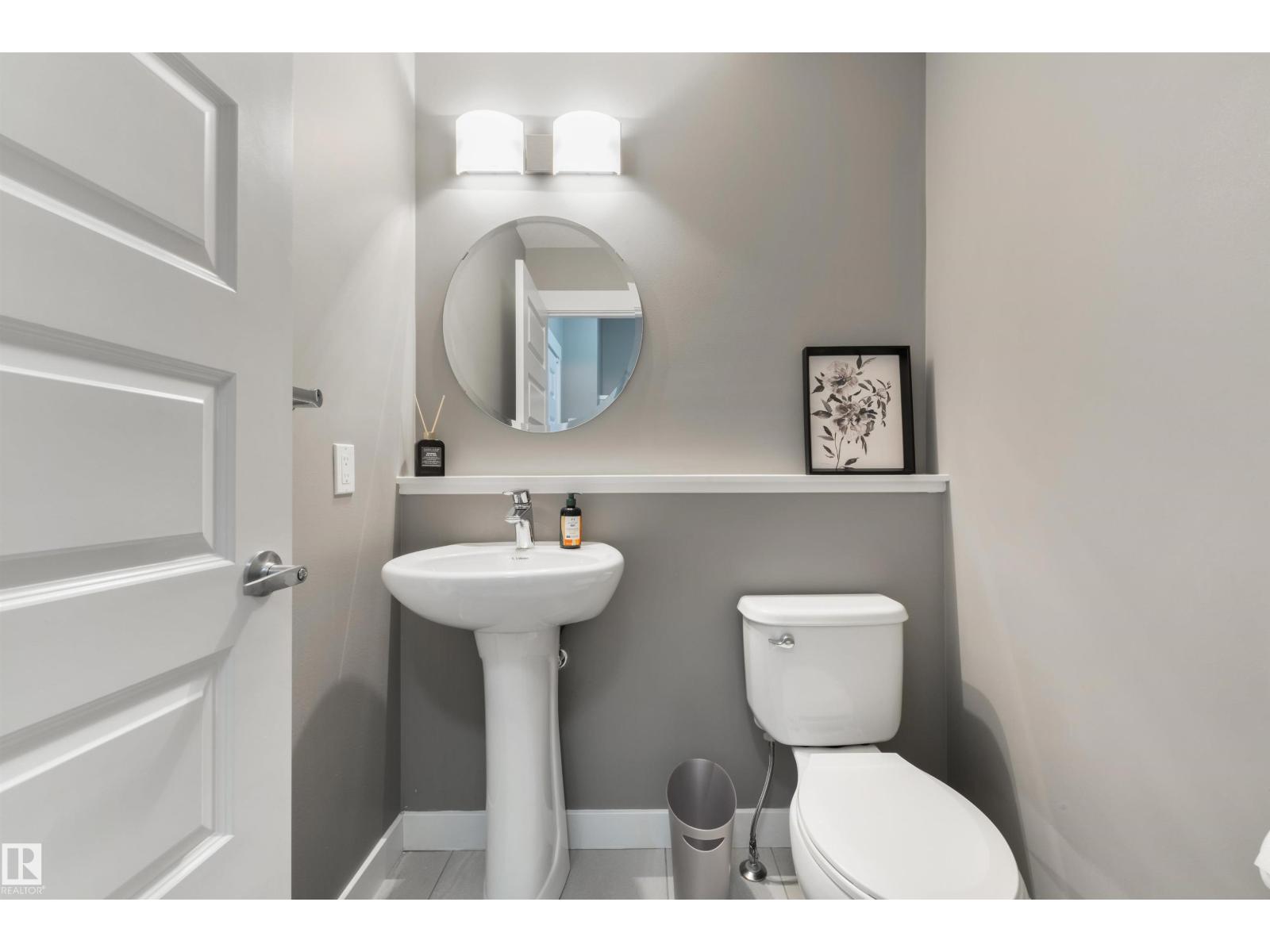 20503 97 AV NW — photo 20