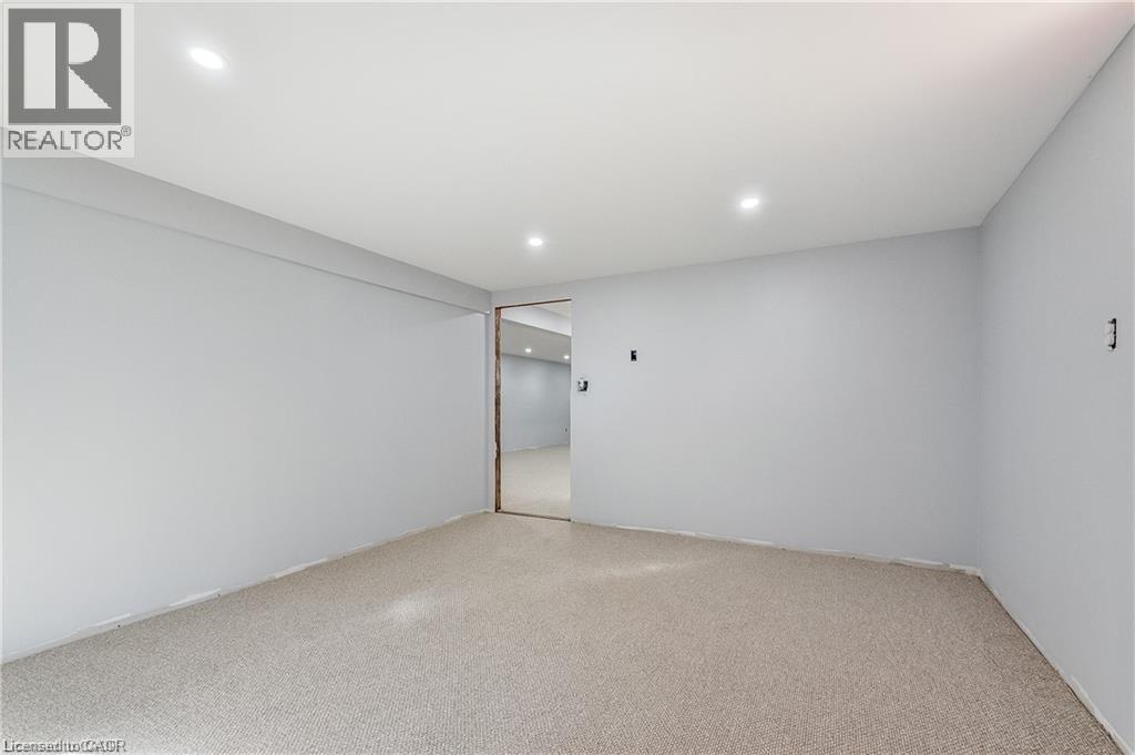 480 CAVAN Street - 32