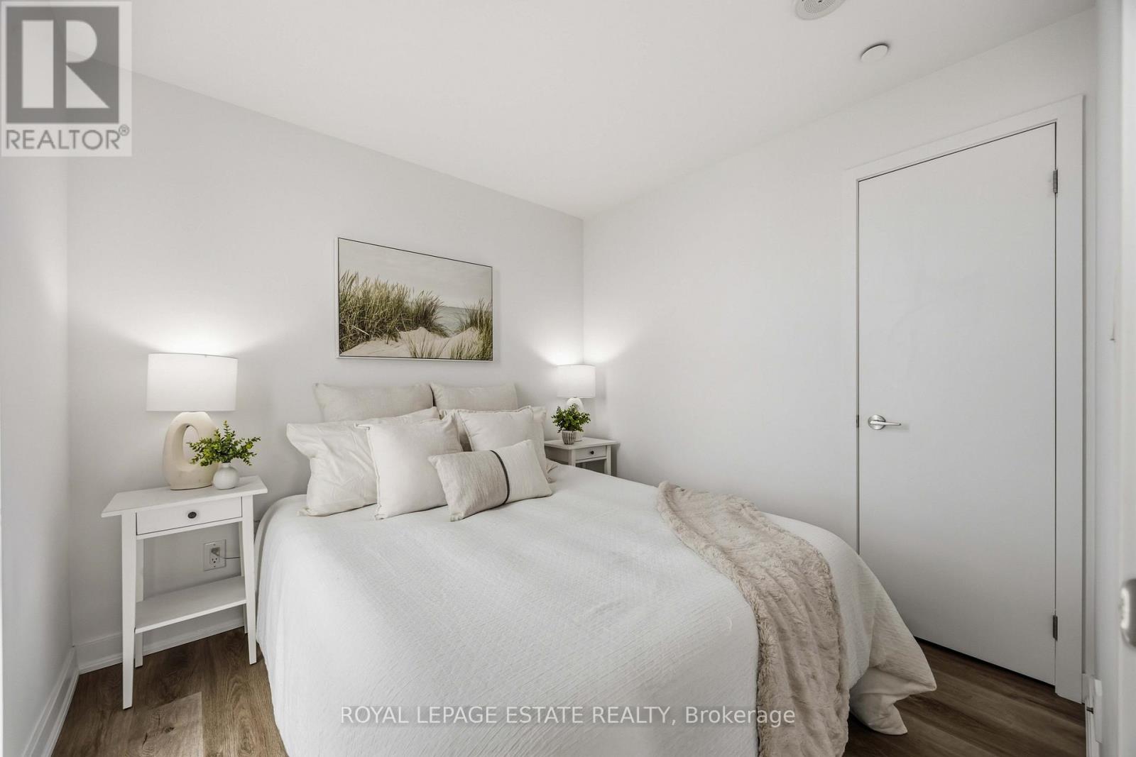 #1505 160 FLEMINGTON ROAD - 15
