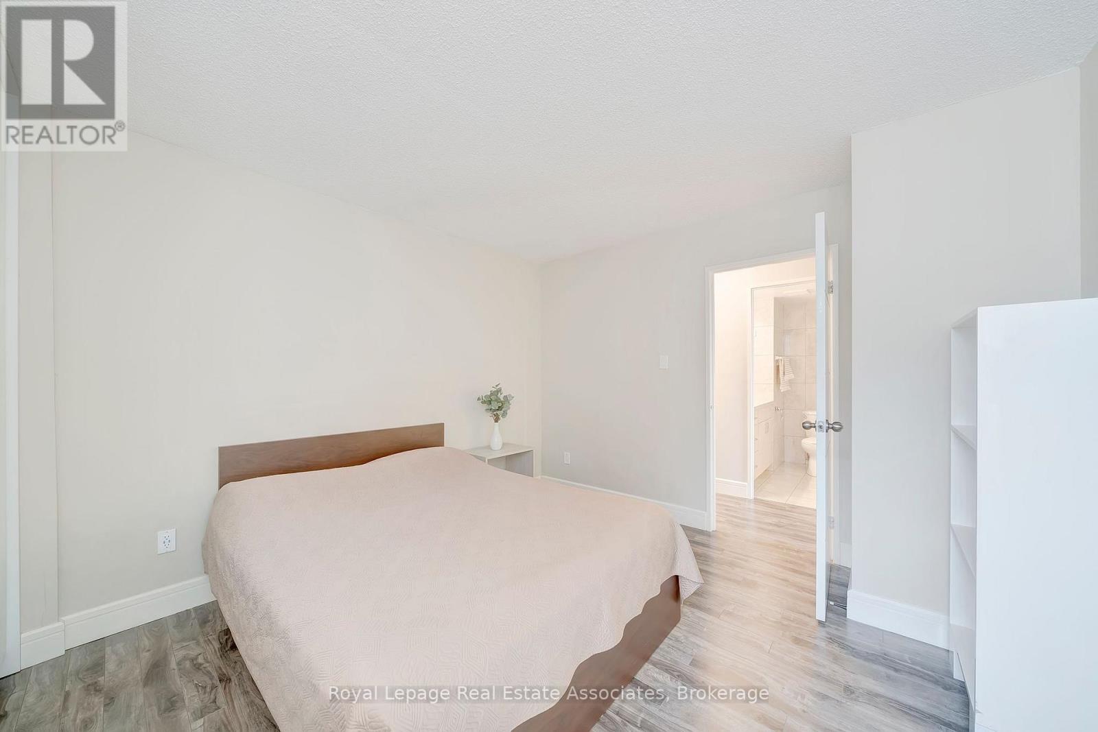 #1406 335 MILL ROAD - 23