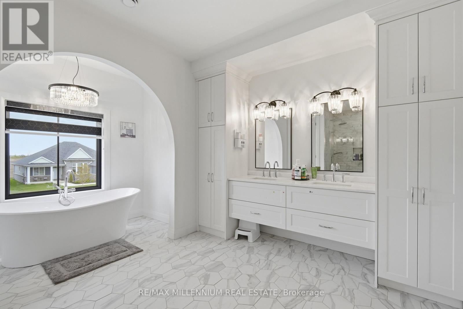 332 CHRISTINE AVENUE - 32