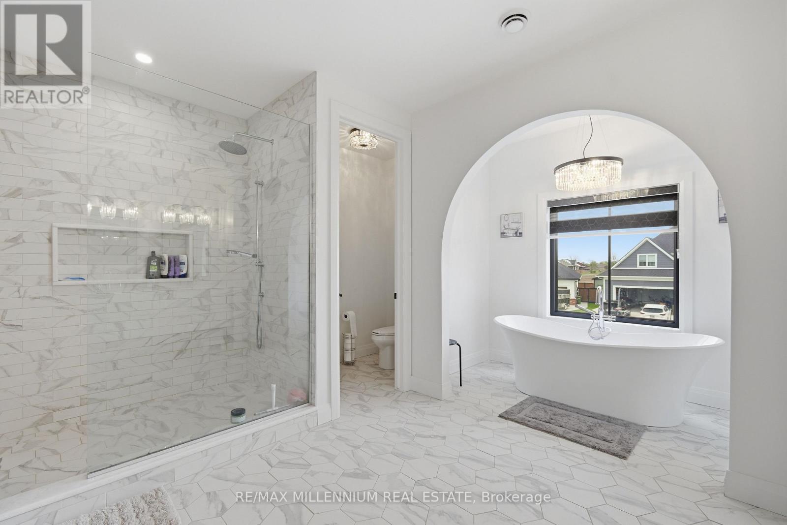 332 CHRISTINE AVENUE - 33