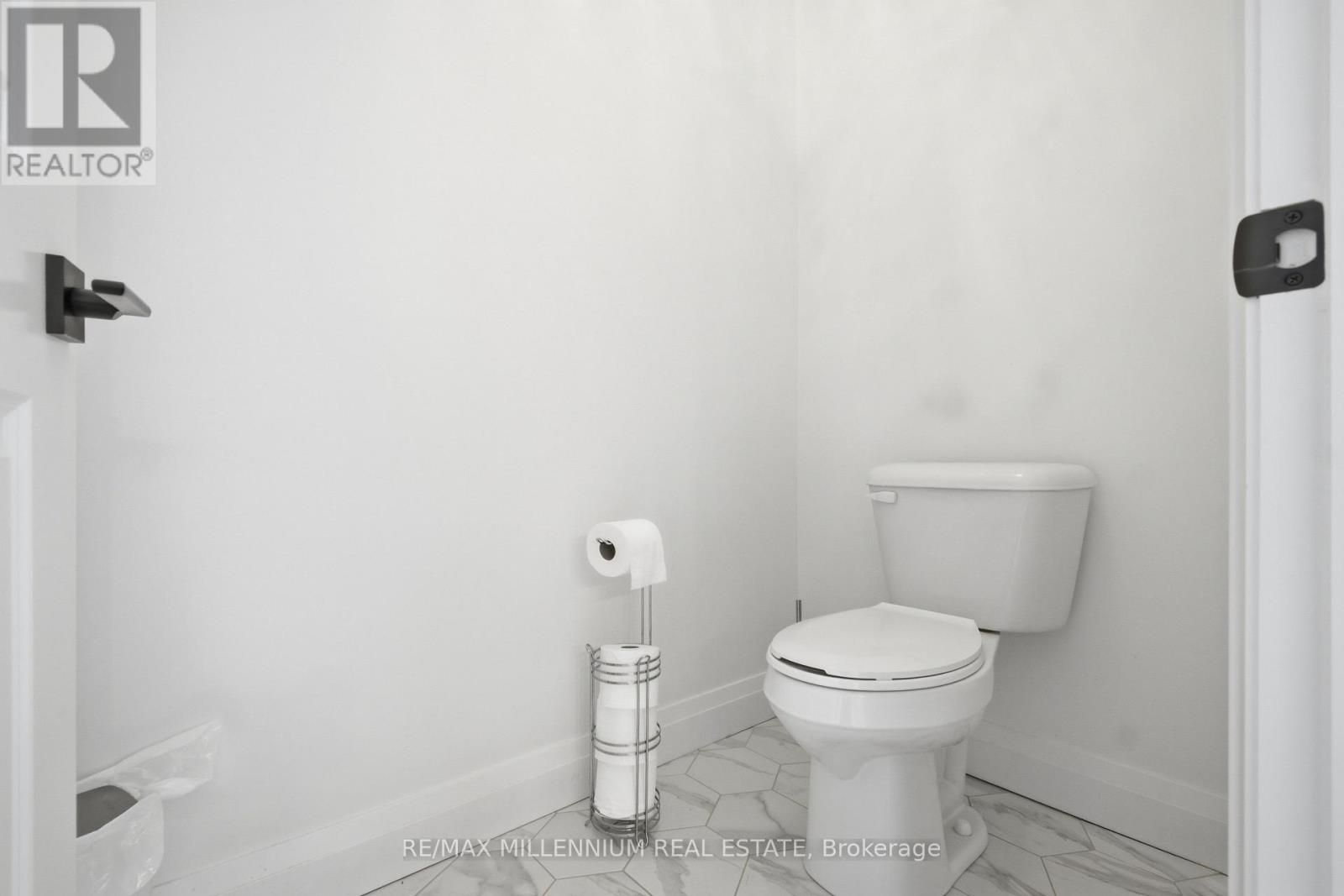 332 CHRISTINE AVENUE - 35