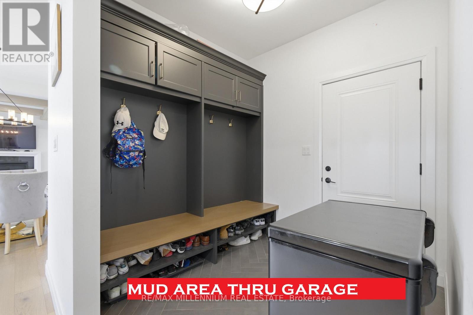 332 CHRISTINE AVENUE - 7