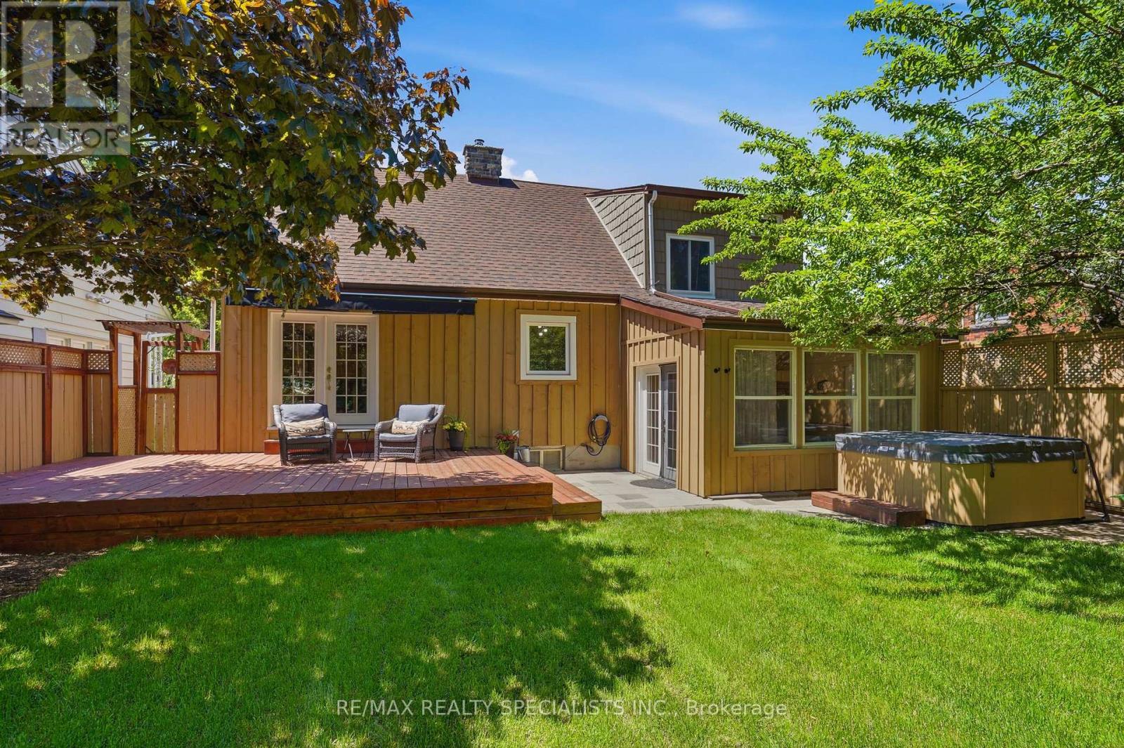 11 KINGSWAY BOULEVARD - 16