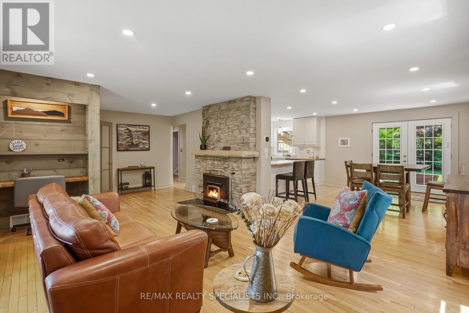 11 KINGSWAY BOULEVARD - 20
