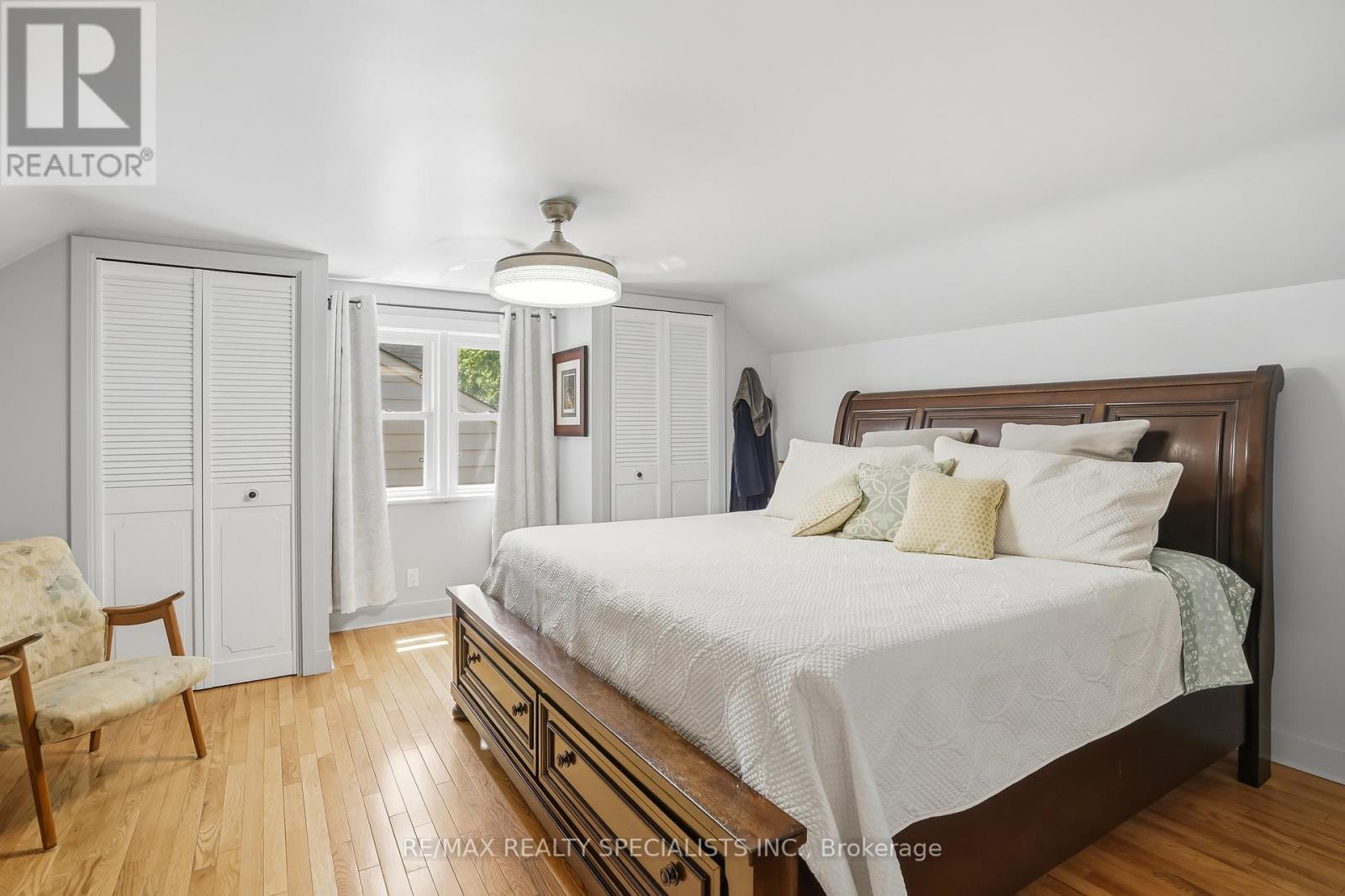 11 KINGSWAY BOULEVARD - 39