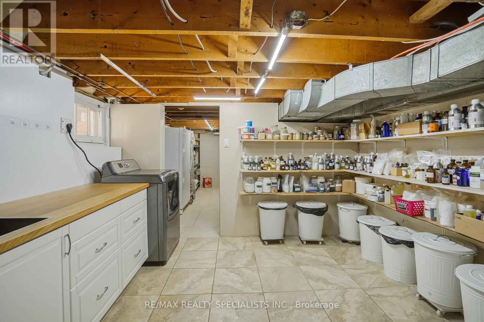 11 KINGSWAY BOULEVARD - 46