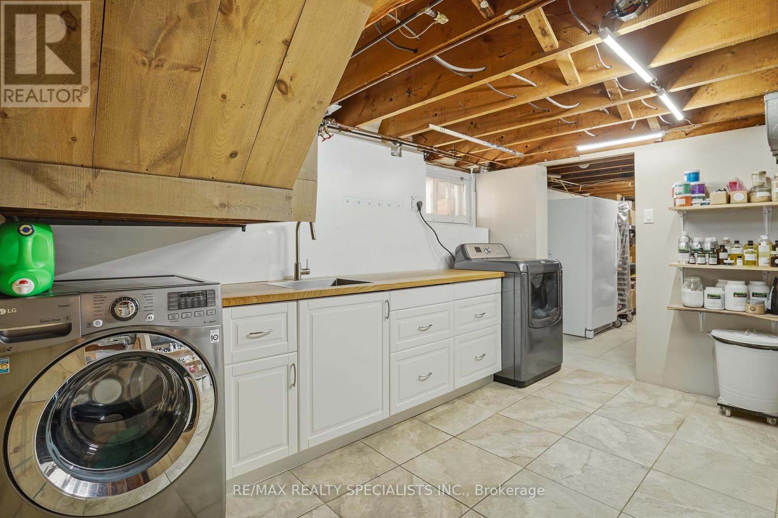 11 KINGSWAY BOULEVARD - 47