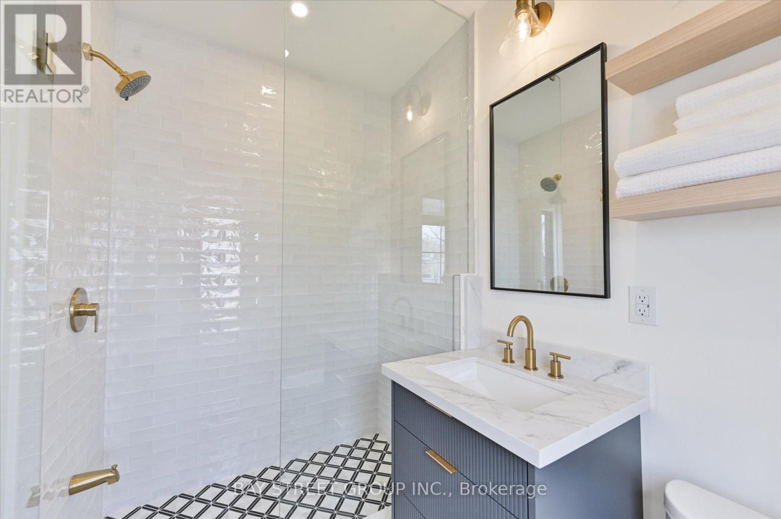 547 EASTERN AVENUE - 22