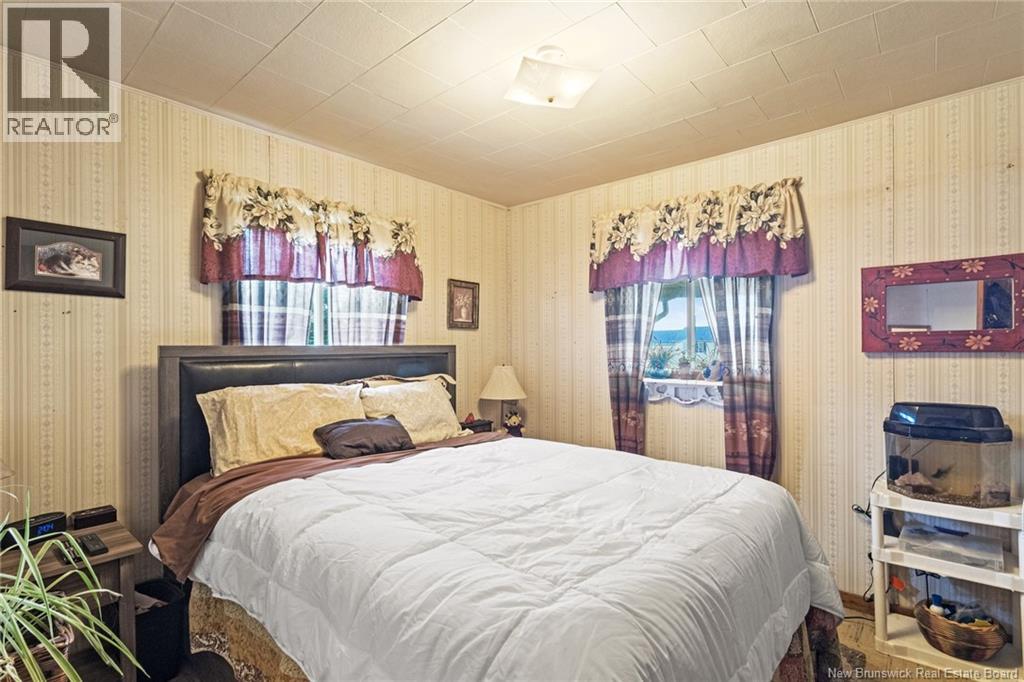 32 Pleasant Drive - 13