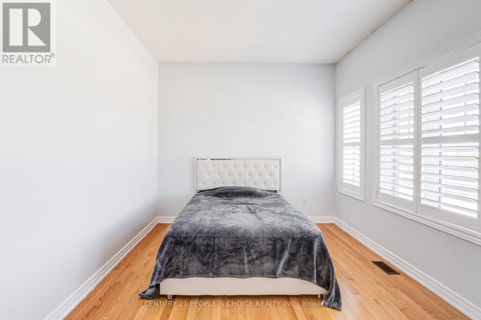 257 EAST'S CORNERS BOULEVARD - 36