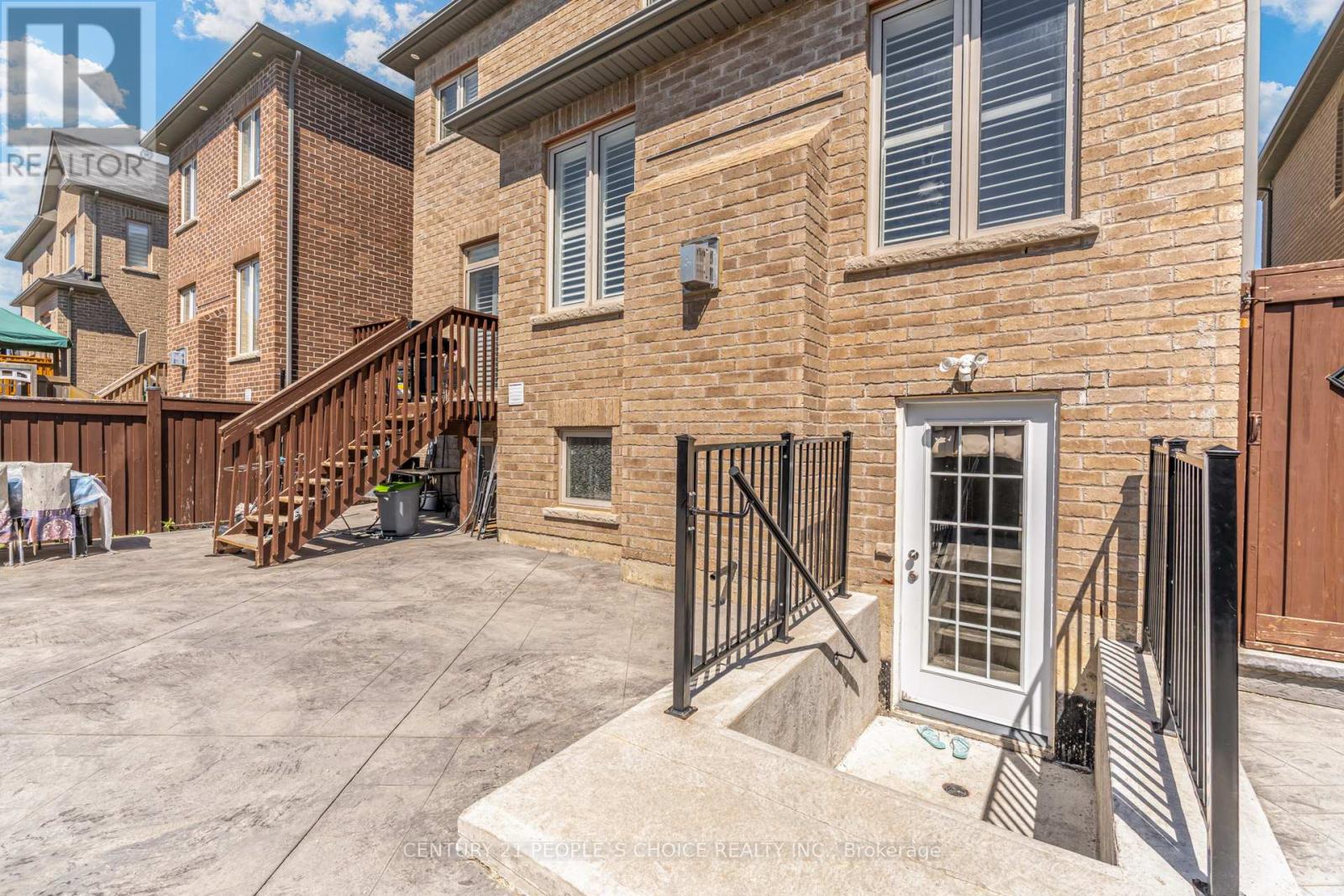 257 EAST'S CORNERS BOULEVARD - 44