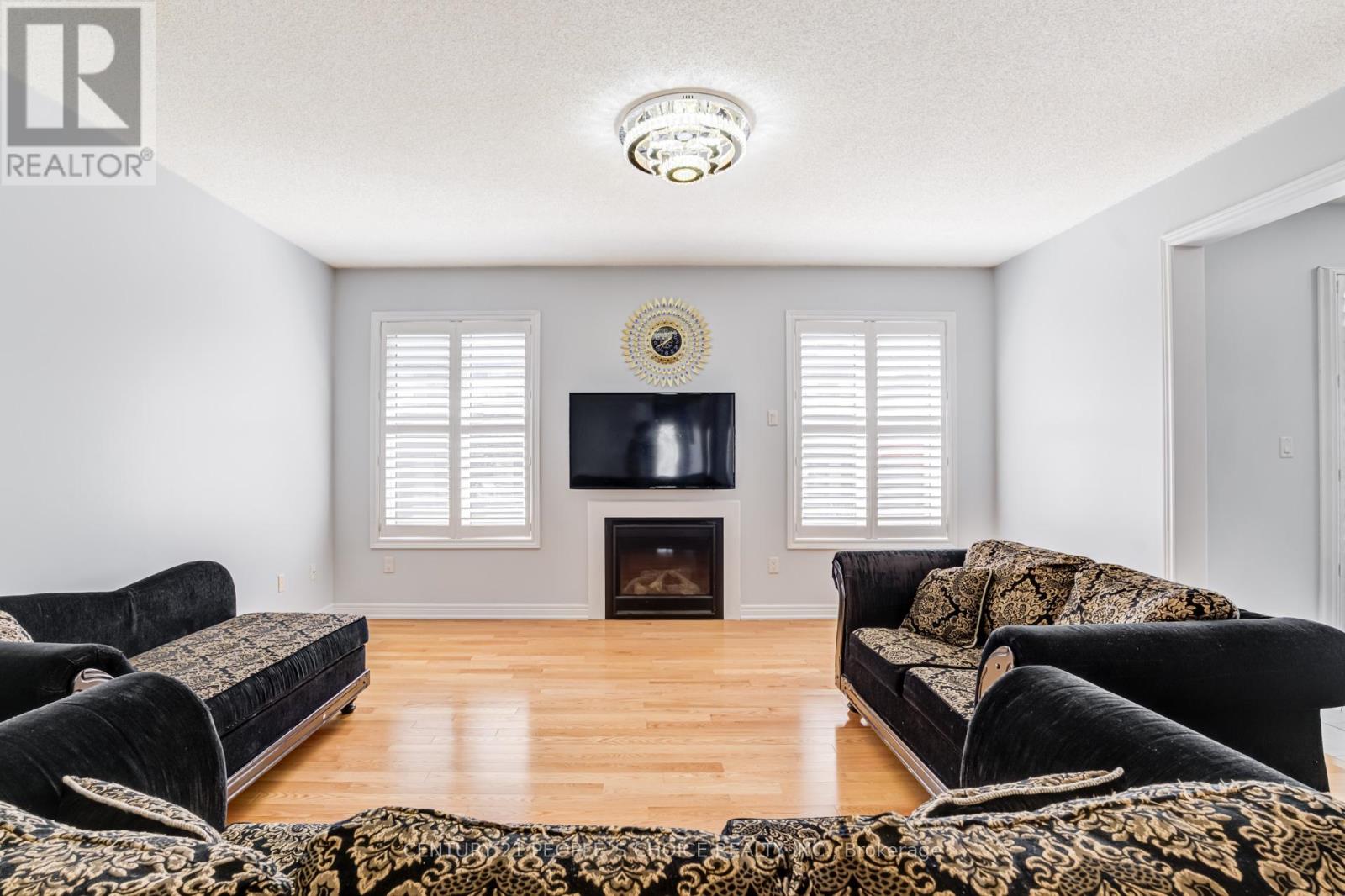 257 EAST'S CORNERS BOULEVARD - 11