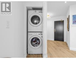 1405 - 150 Neptune Drive, Toronto, ON M6A2Y9 Photo 22