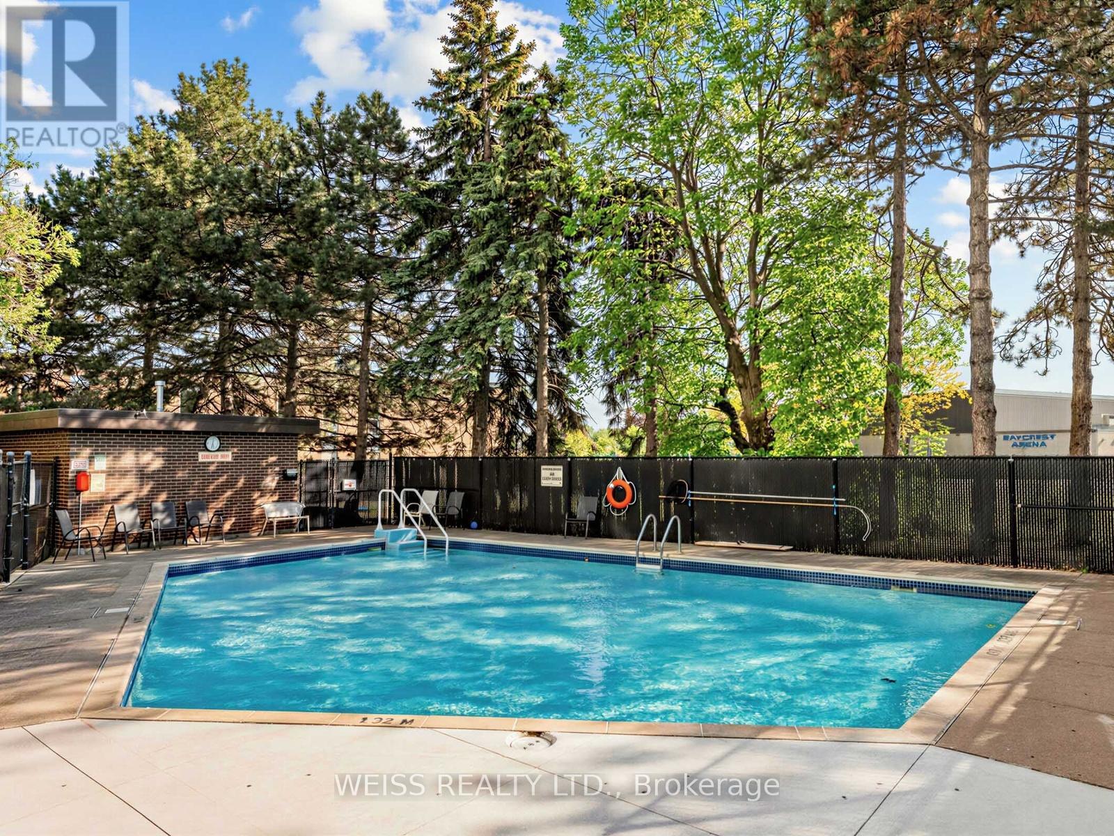 #1405 150 NEPTUNE DRIVE - 35