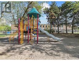 1405 - 150 Neptune Drive, Toronto, ON M6A2Y9 Photo 37