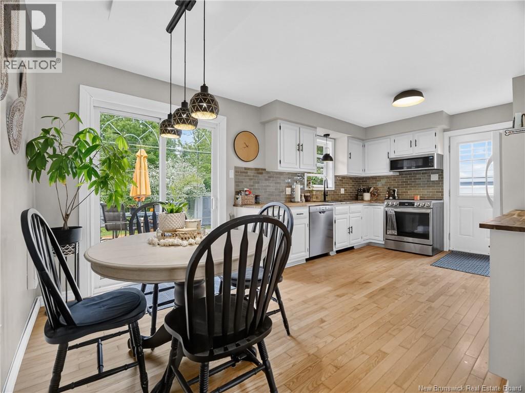 163 Glenwood Drive - 19