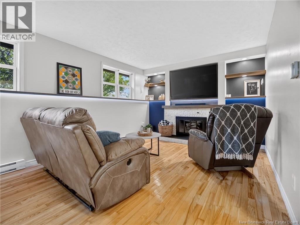 163 Glenwood Drive - 36