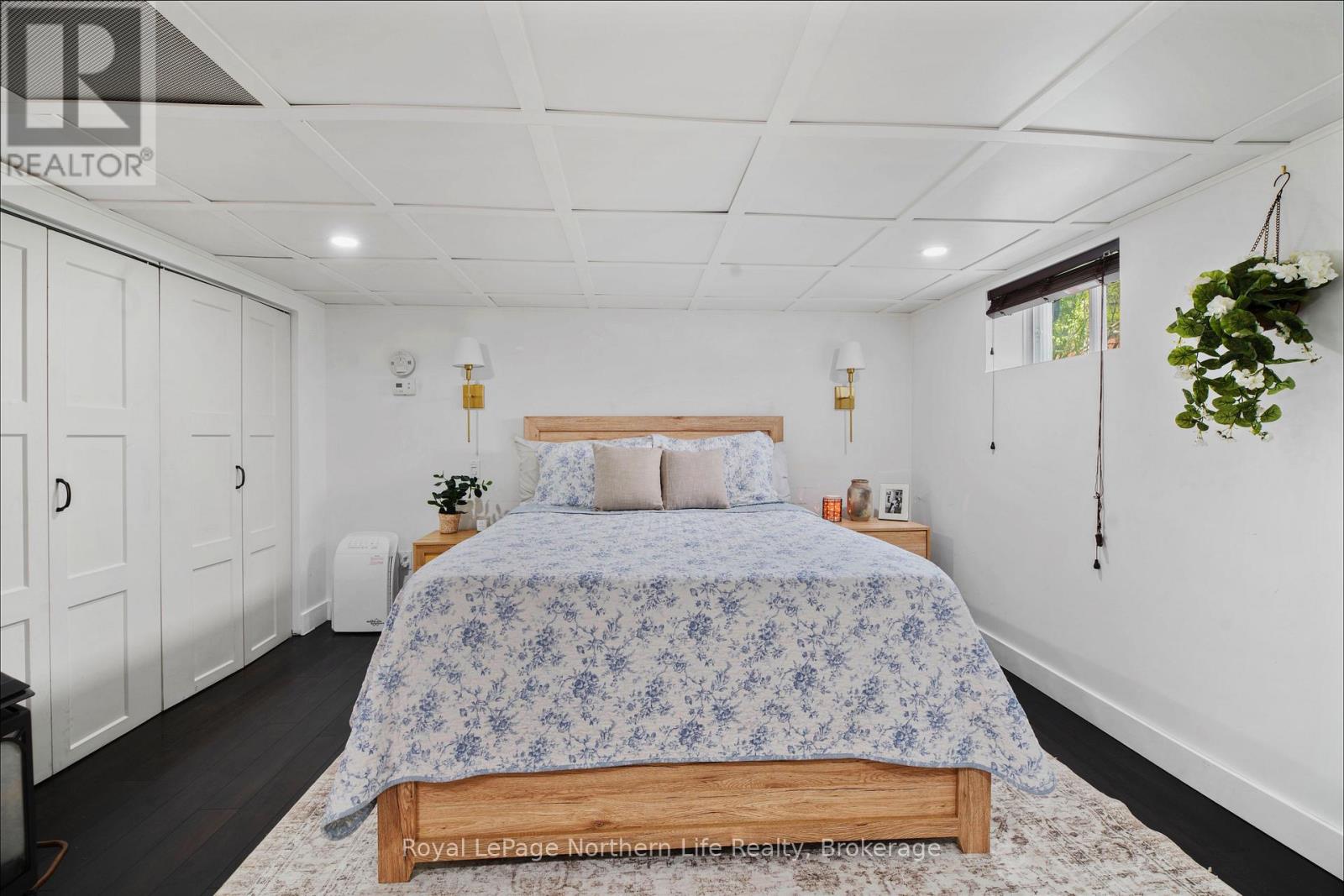 25 SPRUCE STREET - 20