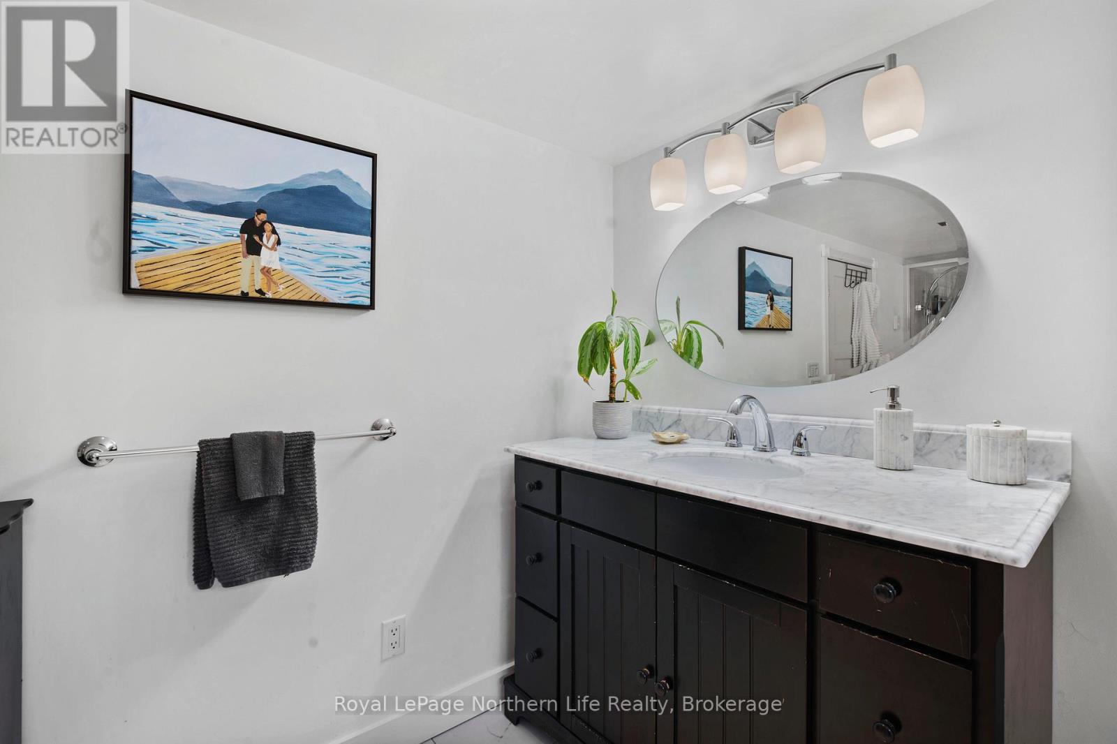 25 SPRUCE STREET - 25