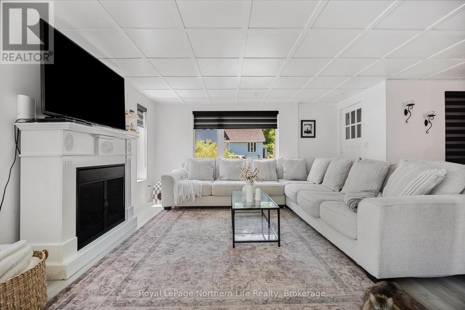 25 SPRUCE STREET - 3