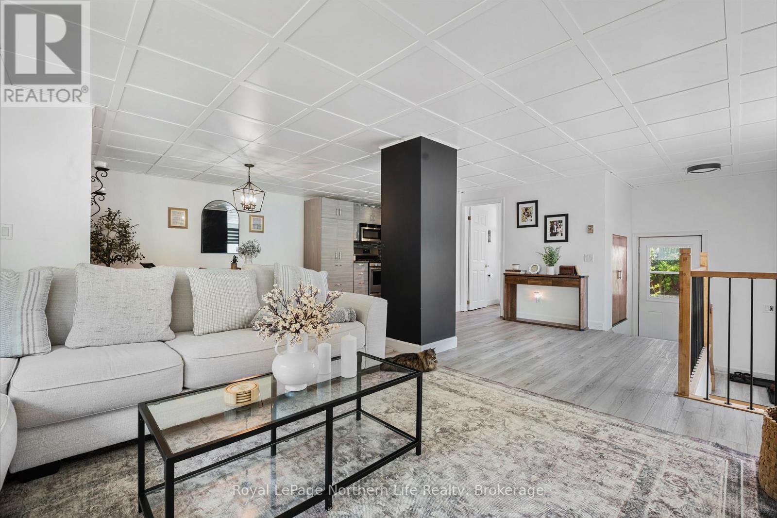25 SPRUCE STREET - 5