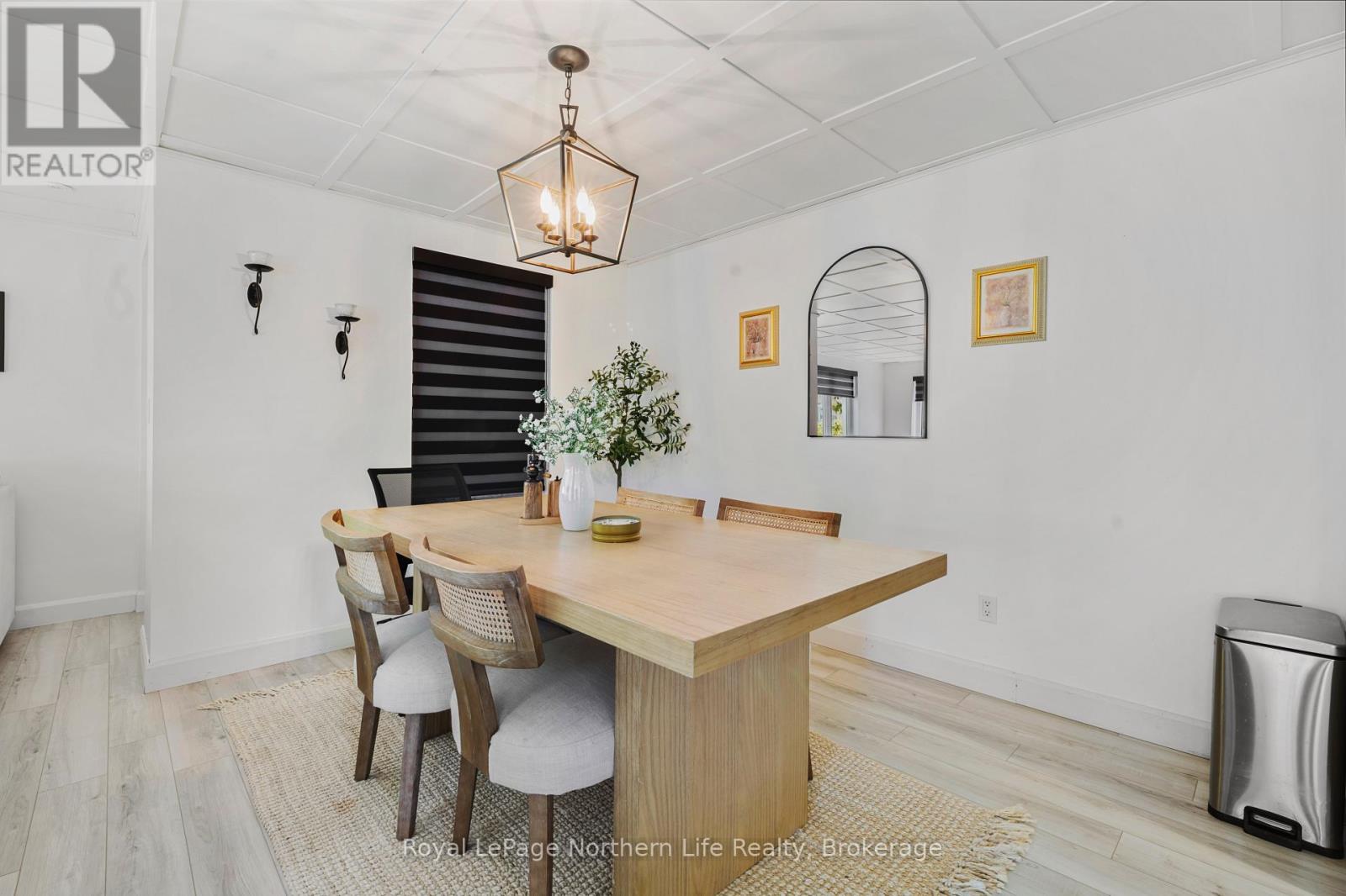 25 SPRUCE STREET - 9