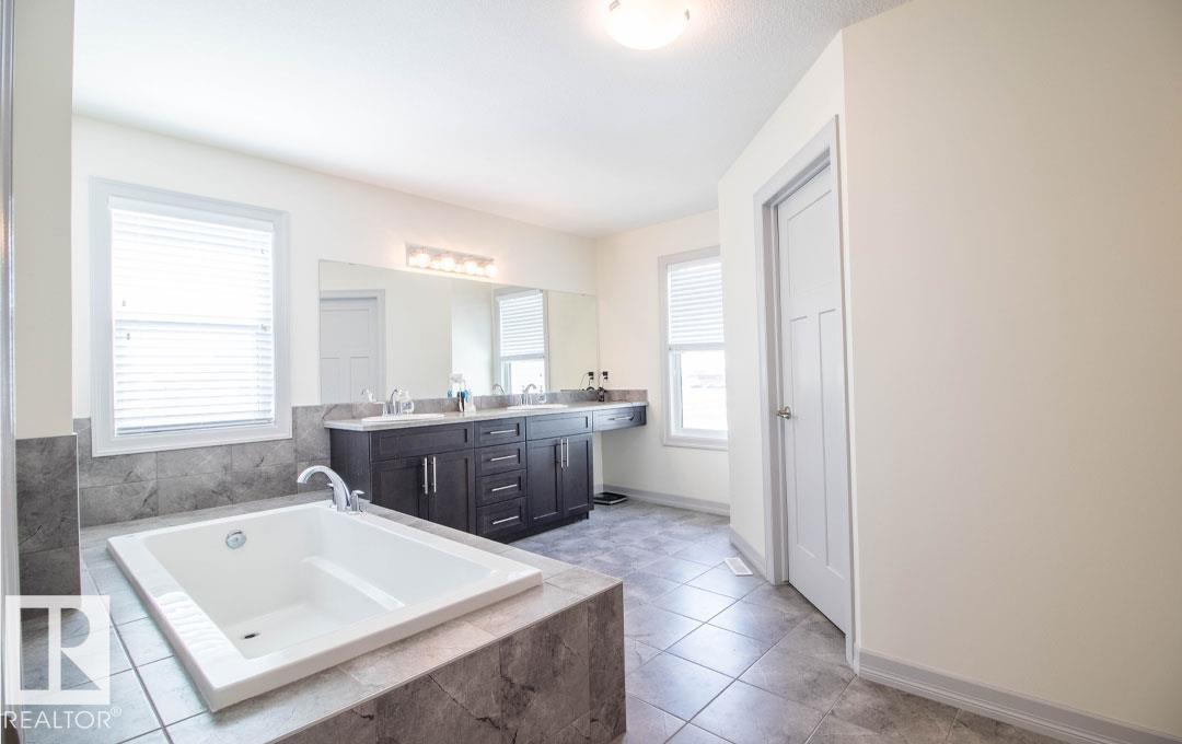 13855 143 AV NW - 41