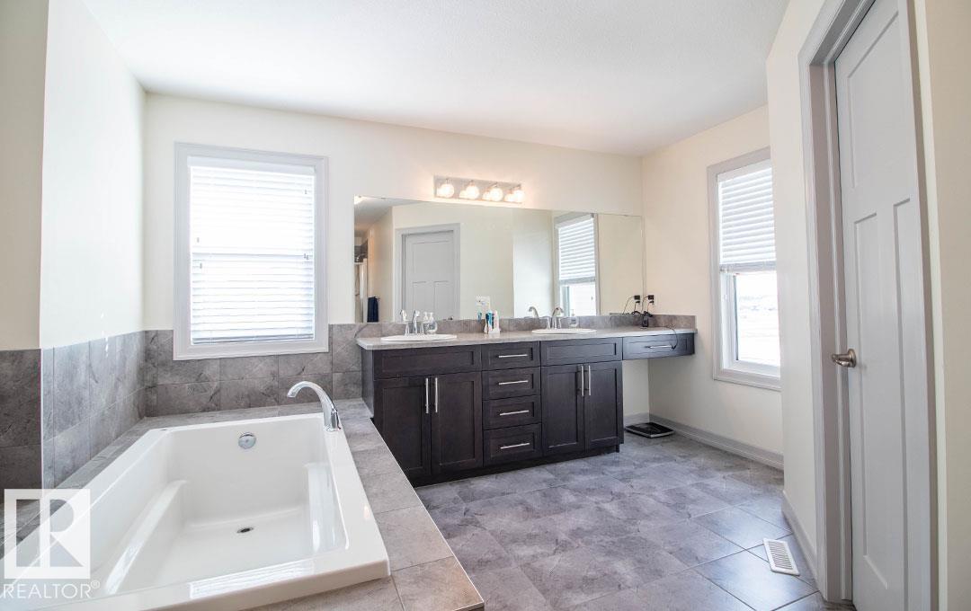13855 143 AV NW - 42