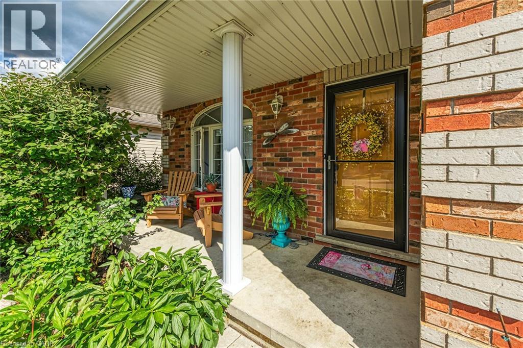 64 CALEDONIA Avenue - 4