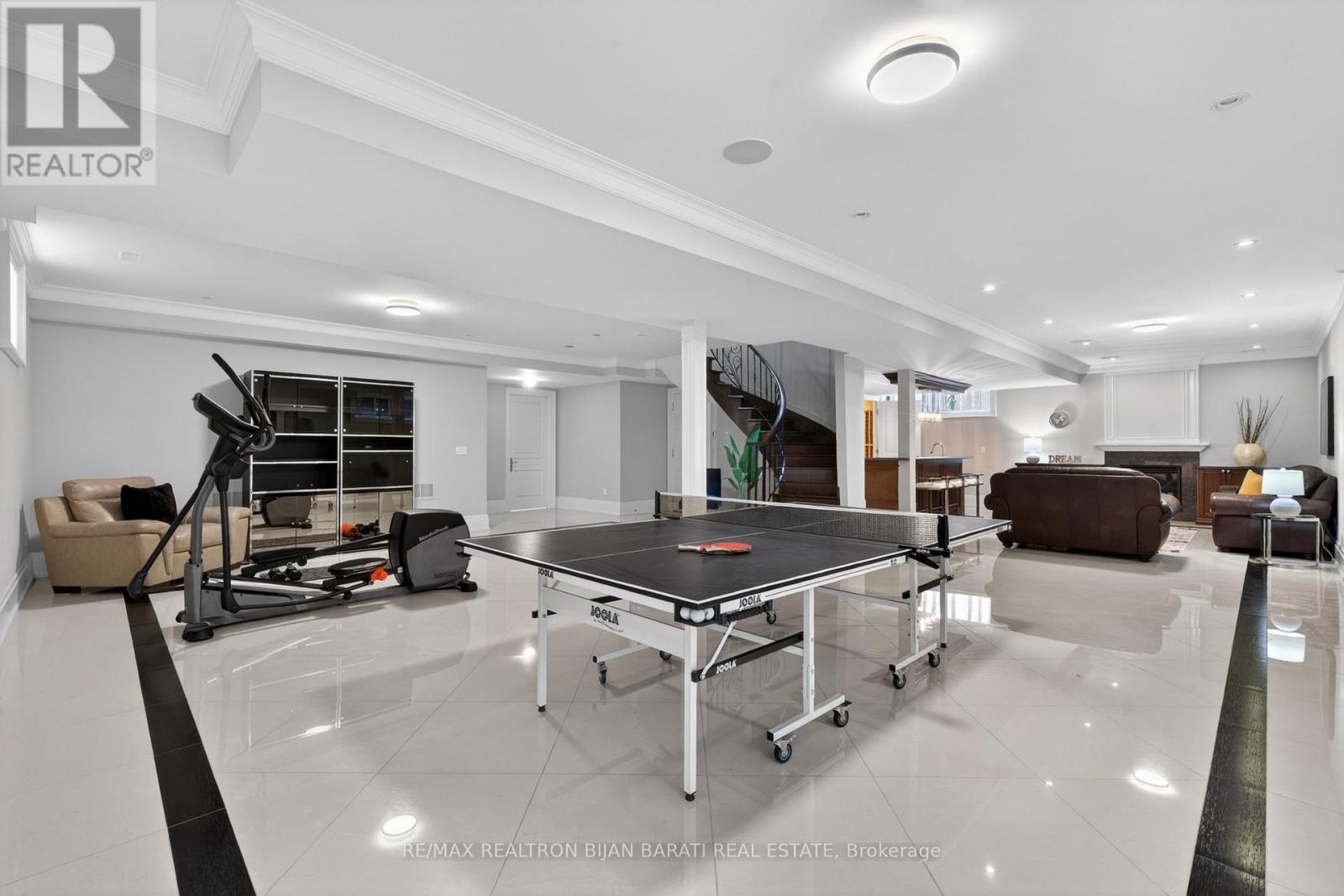 31 CASWELL DRIVE - 37