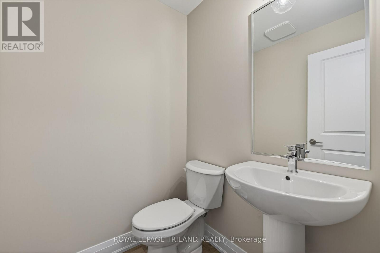 758 BANYAN LANE - 11