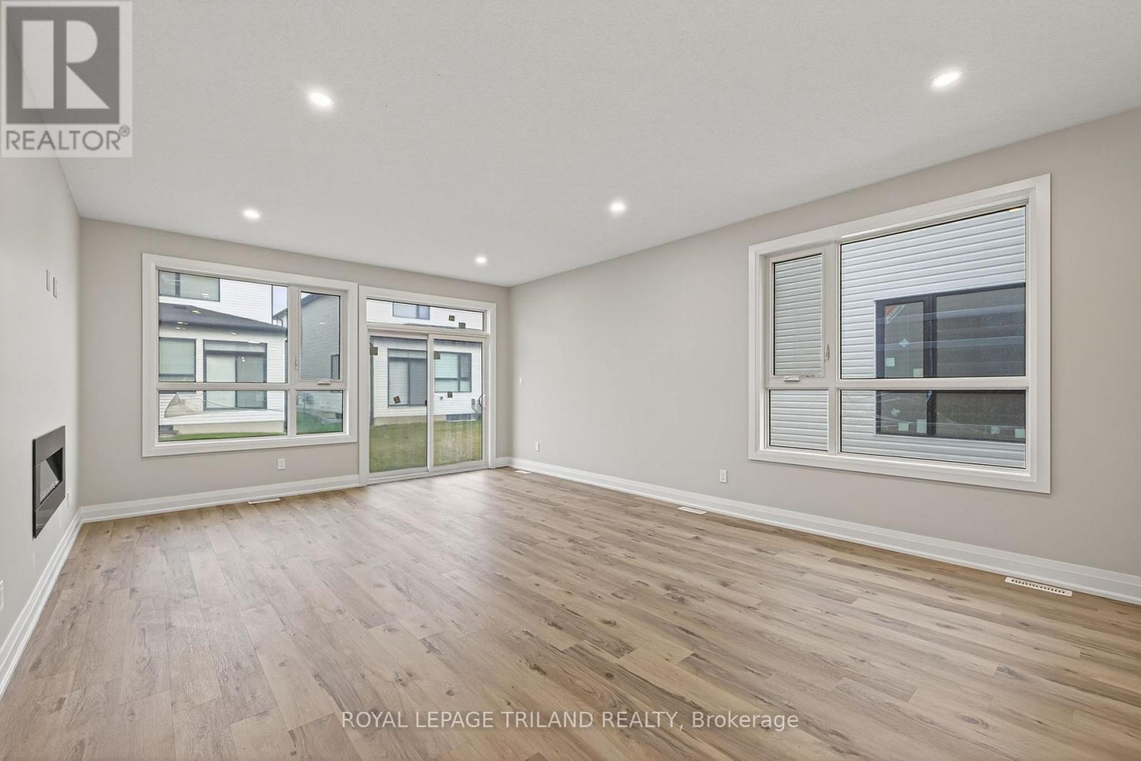 758 BANYAN LANE - 15