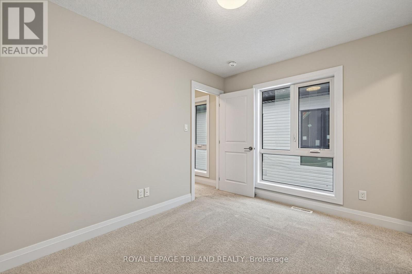 758 BANYAN LANE - 24