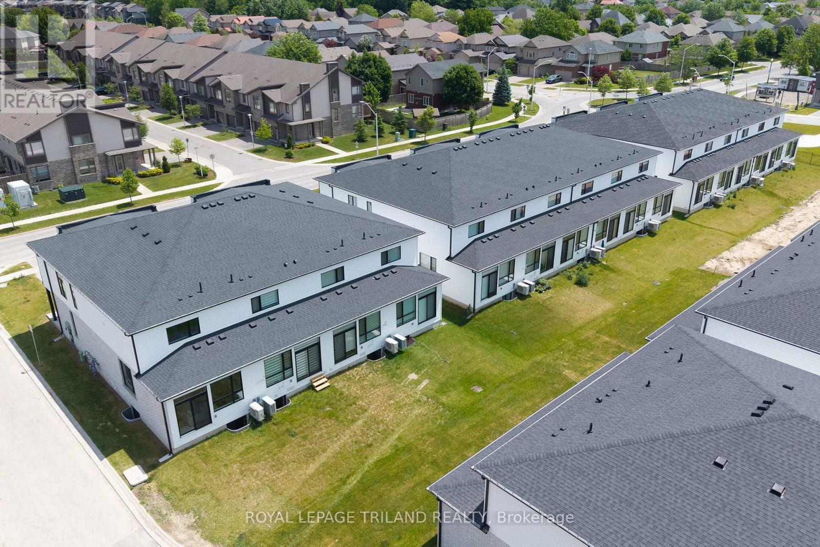 758 BANYAN LANE - 42