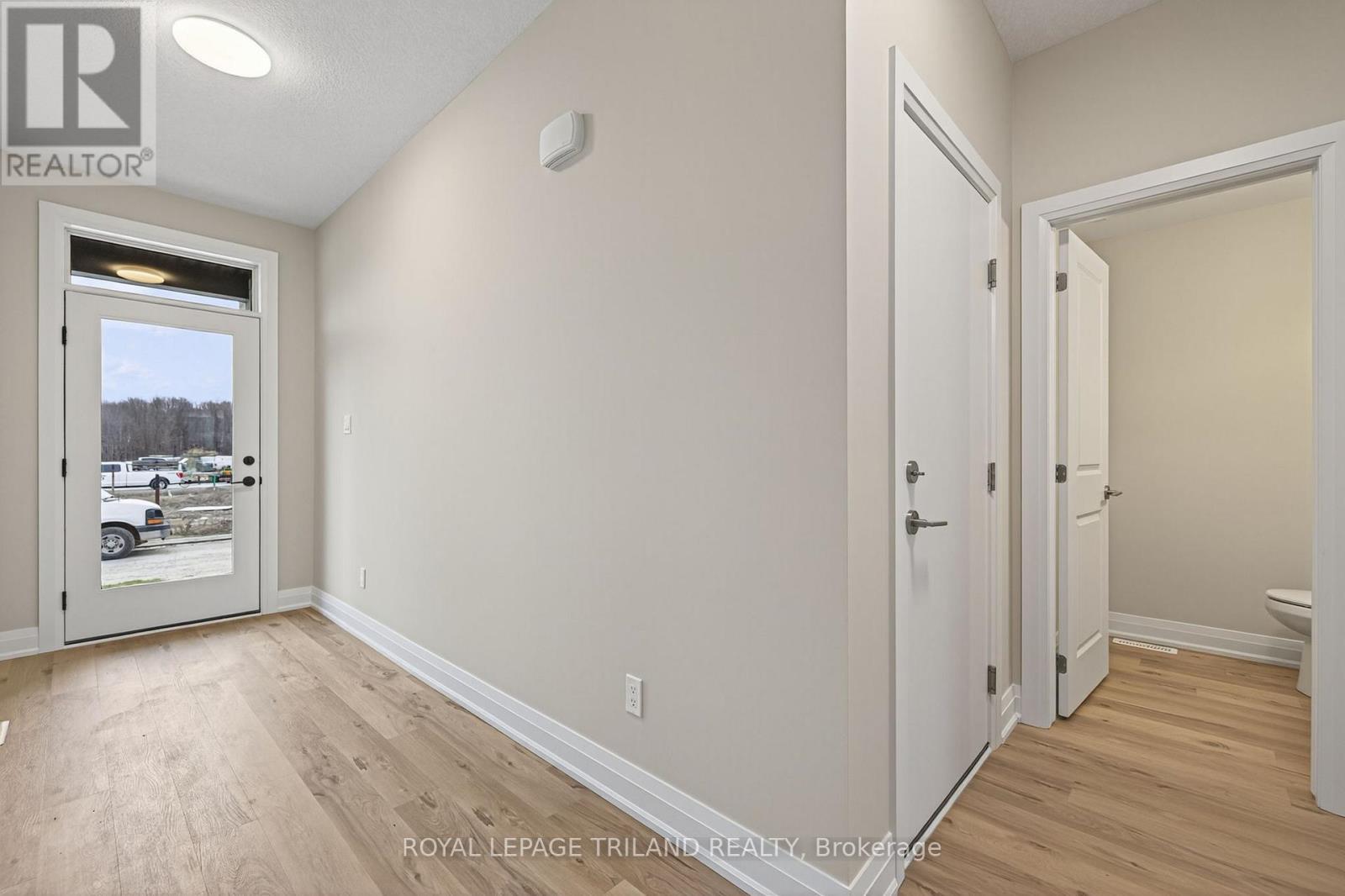 764 BANYAN LANE - 8