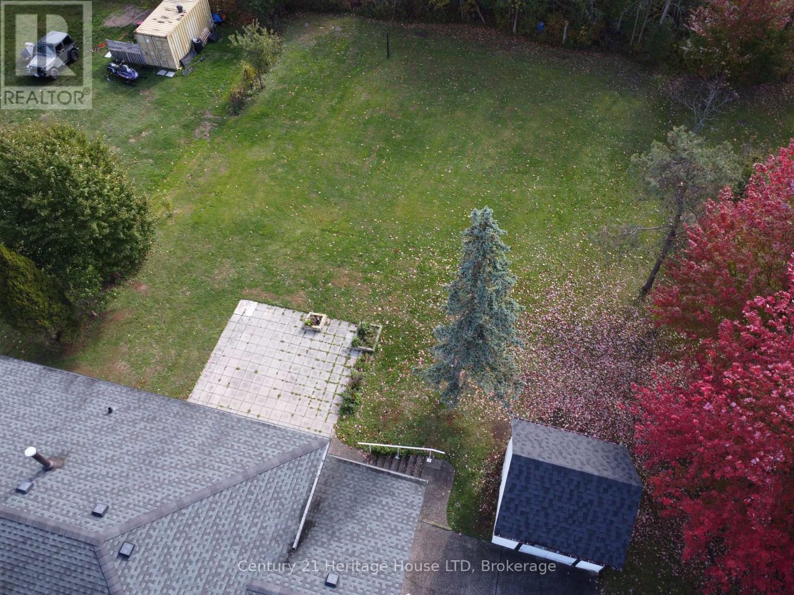 310 ALBANY STREET - 16