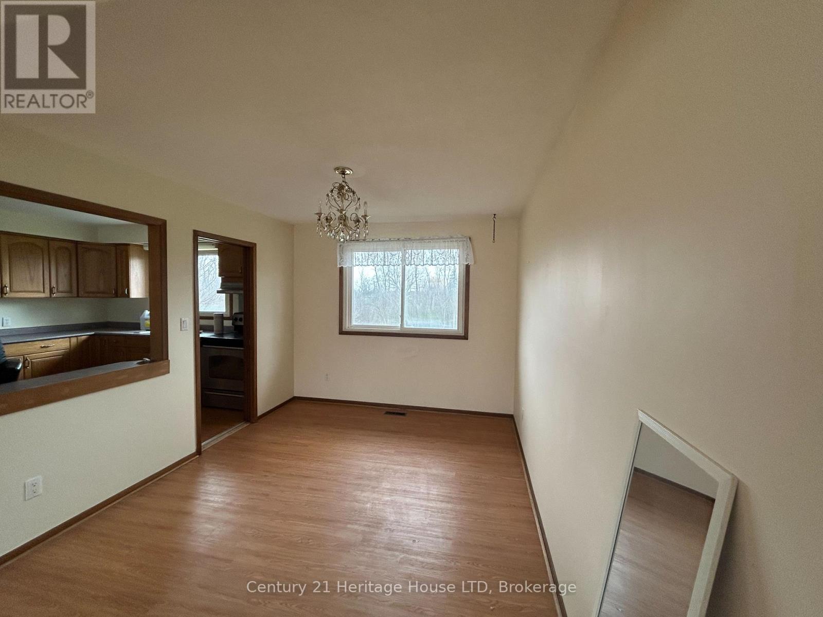 310 ALBANY STREET - 25