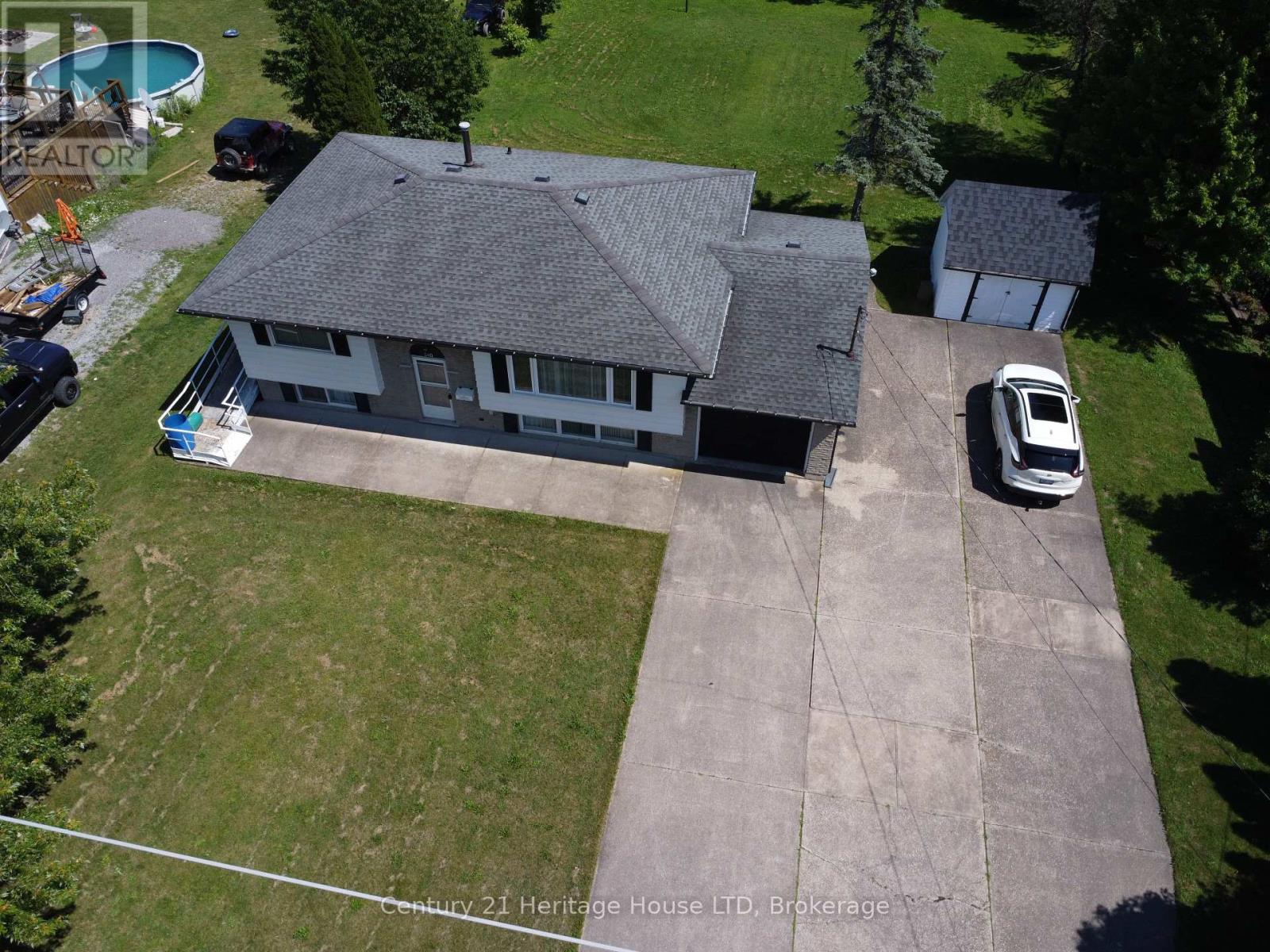 310 ALBANY STREET - 4