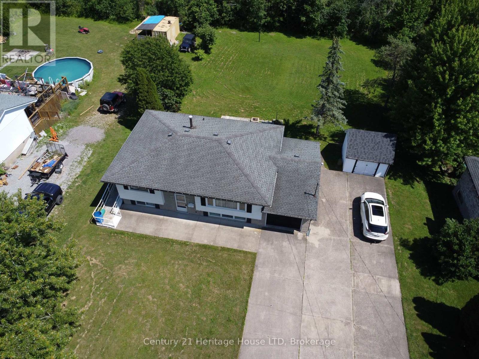310 ALBANY STREET - 7