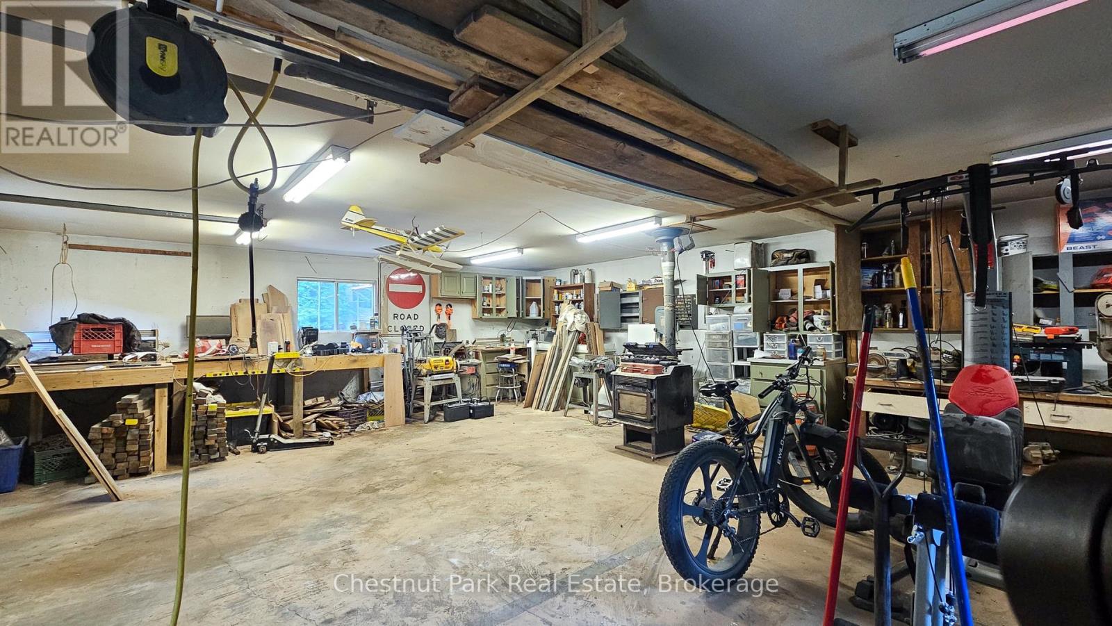 802 WILLIAMSPORT ROAD - Image 44
