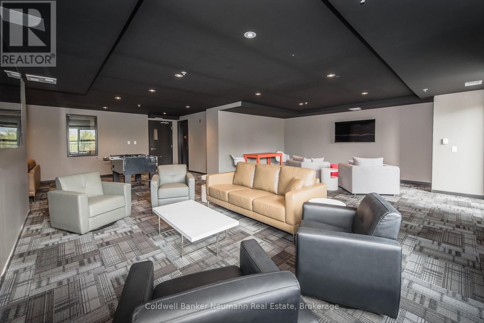 #218 1291 GORDON STREET - 35
