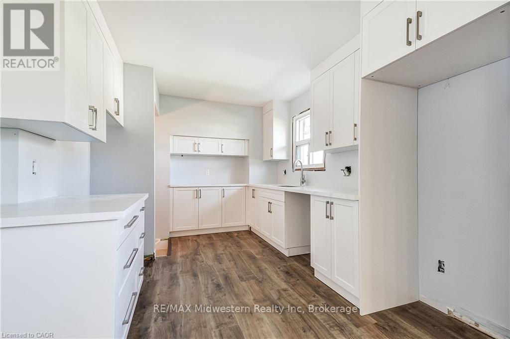 480 CAVAN STREET - 16