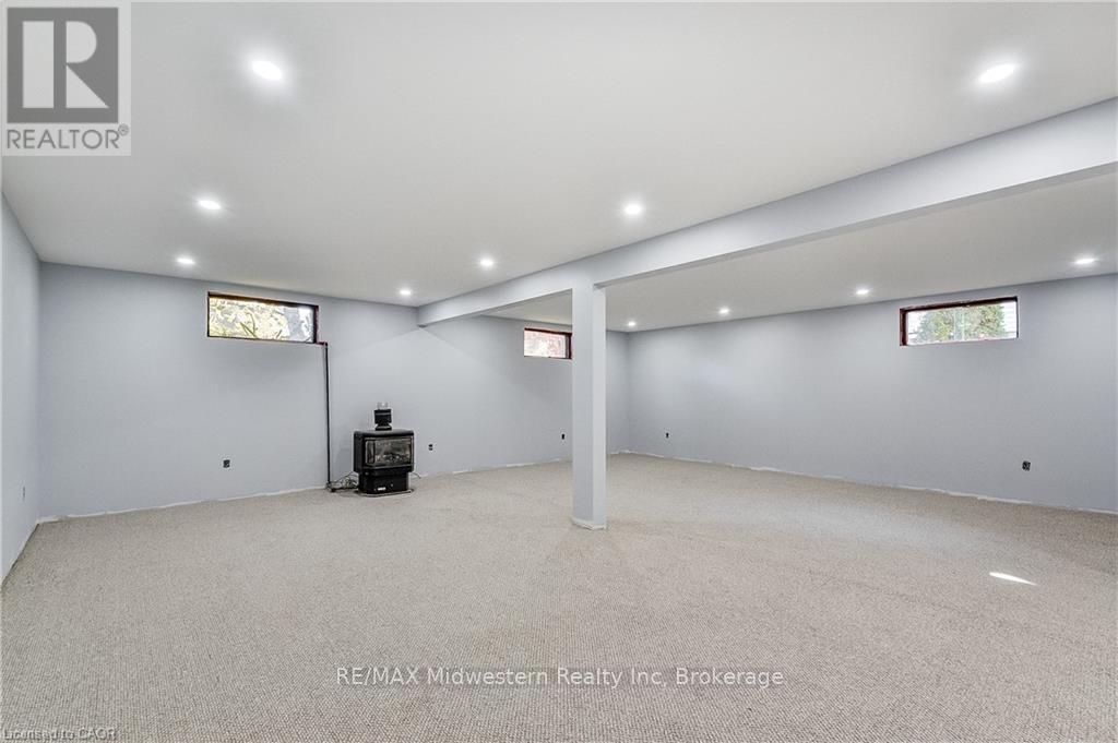 480 CAVAN STREET - 22