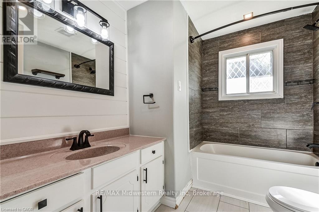 480 CAVAN STREET - 26