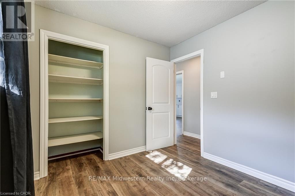 480 CAVAN STREET - 32