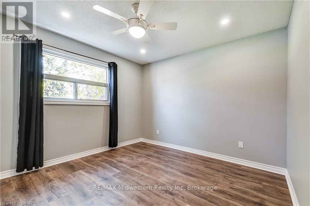 480 CAVAN STREET - 33